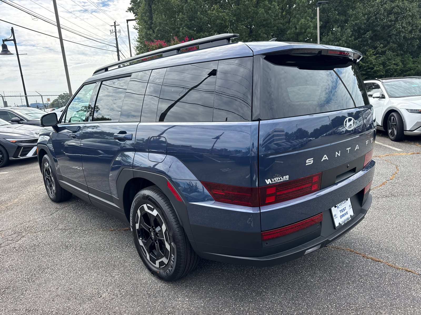 New 2026 Atlantis Blue Hyundai SEL image 7