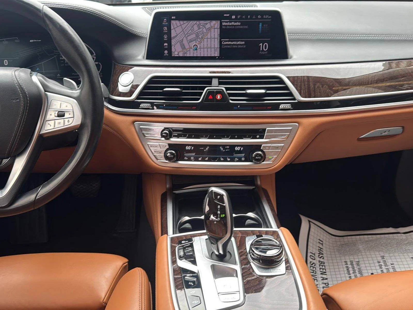 Used 2021 Dark Graphite Metallic BMW 745e xDrive image 17