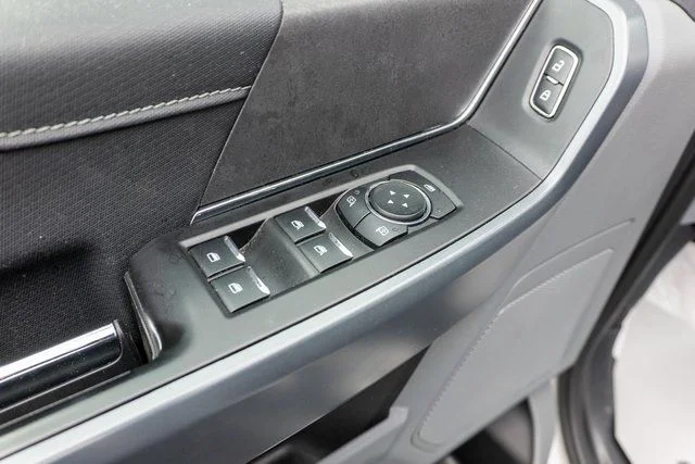 Used 2024  Ford XLT image 17