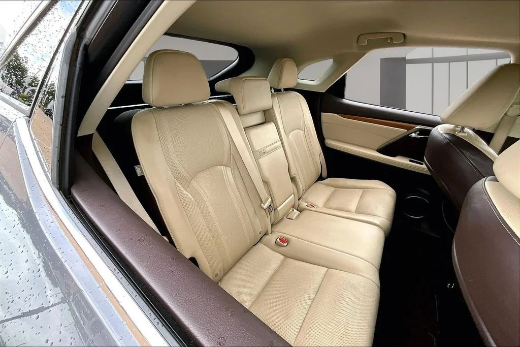 Used 2016 Gray Lexus 350 image 29