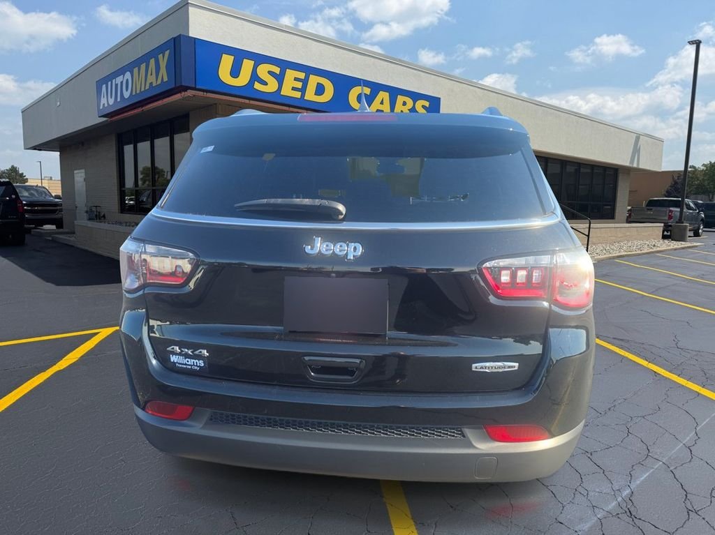2023 Jeep Compass Latitude Lux - Photo 6