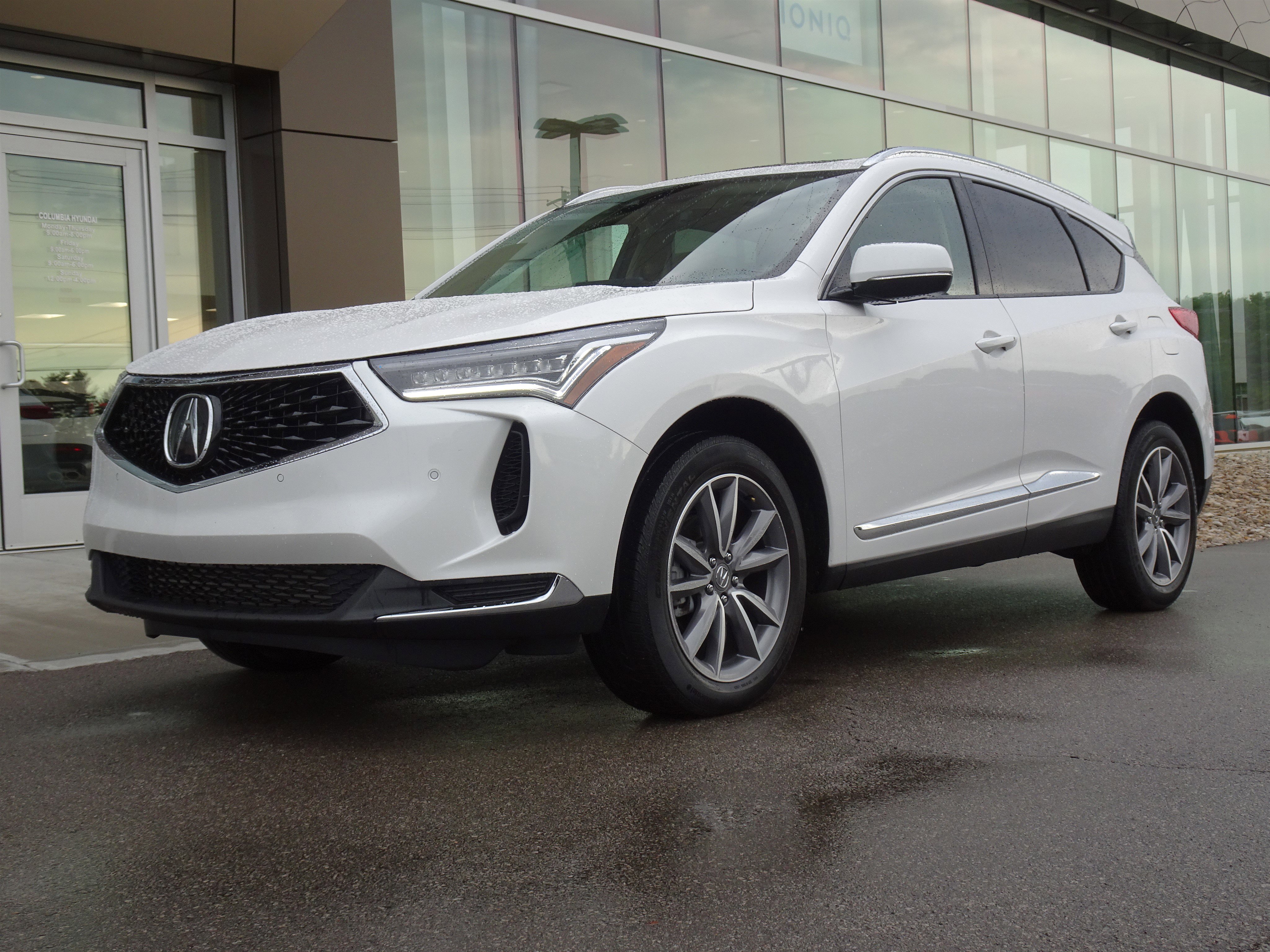 Used 2024 Platinum White Pearl Acura w/Technology Package image 1