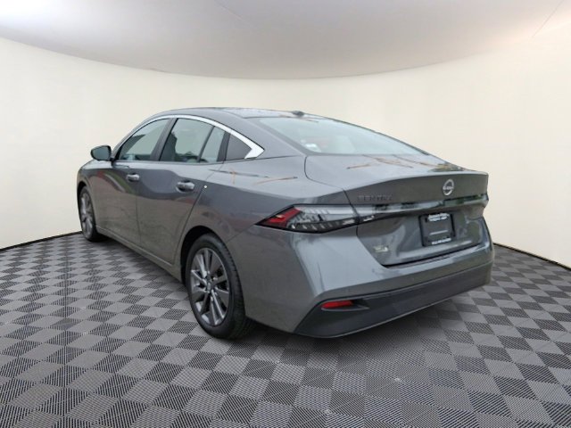 Used 2026 Gray Nissan SL image 5