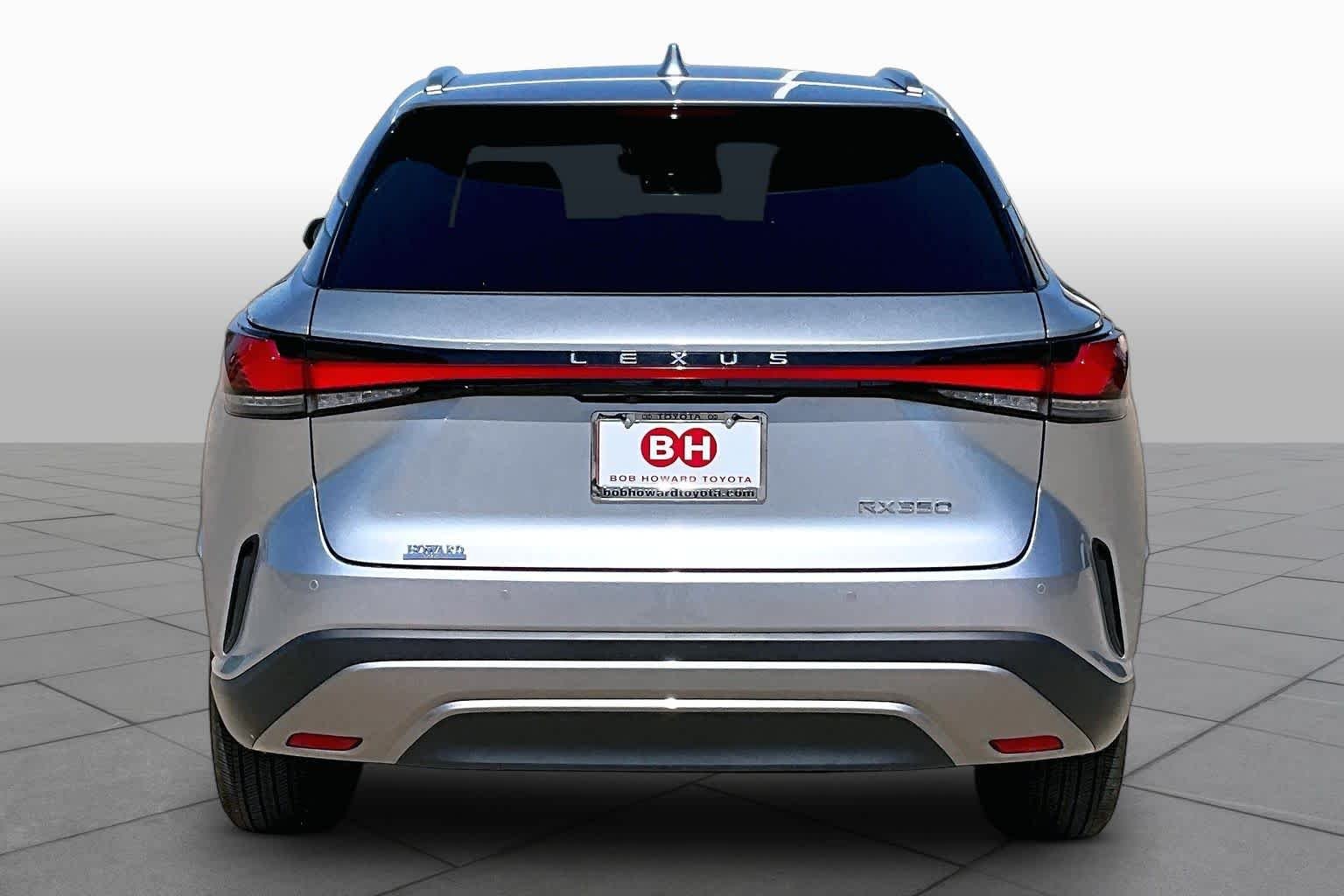 2025 Lexus RX 350 - Photo 8