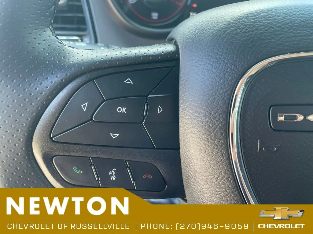 Used 2023 Sublime Metallic Dodge SXT image 13