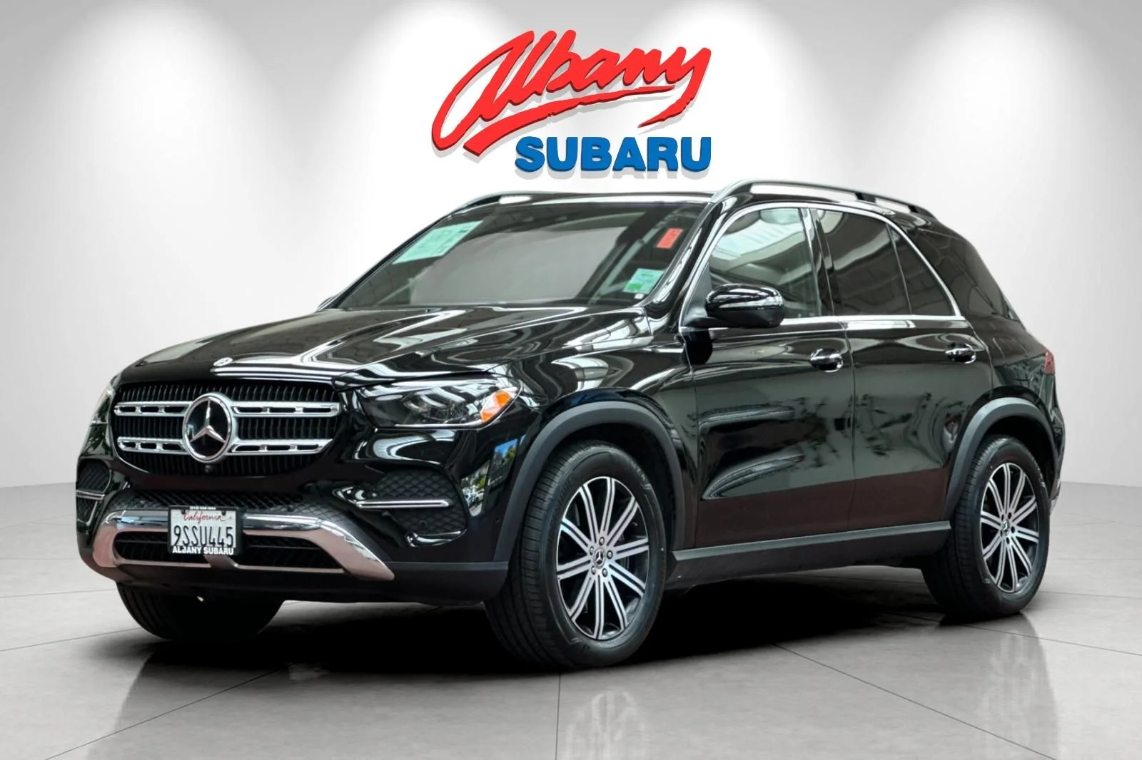 Used 2025 Black Mercedes-Benz GLE 450e image 9