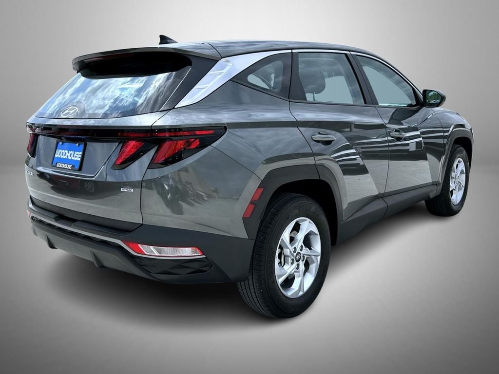 Used 2023 Gray Hyundai SE image 5