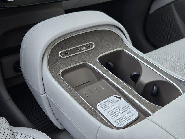 New 2026 Gray Pearl Hyundai Blue SEL Premium image 15