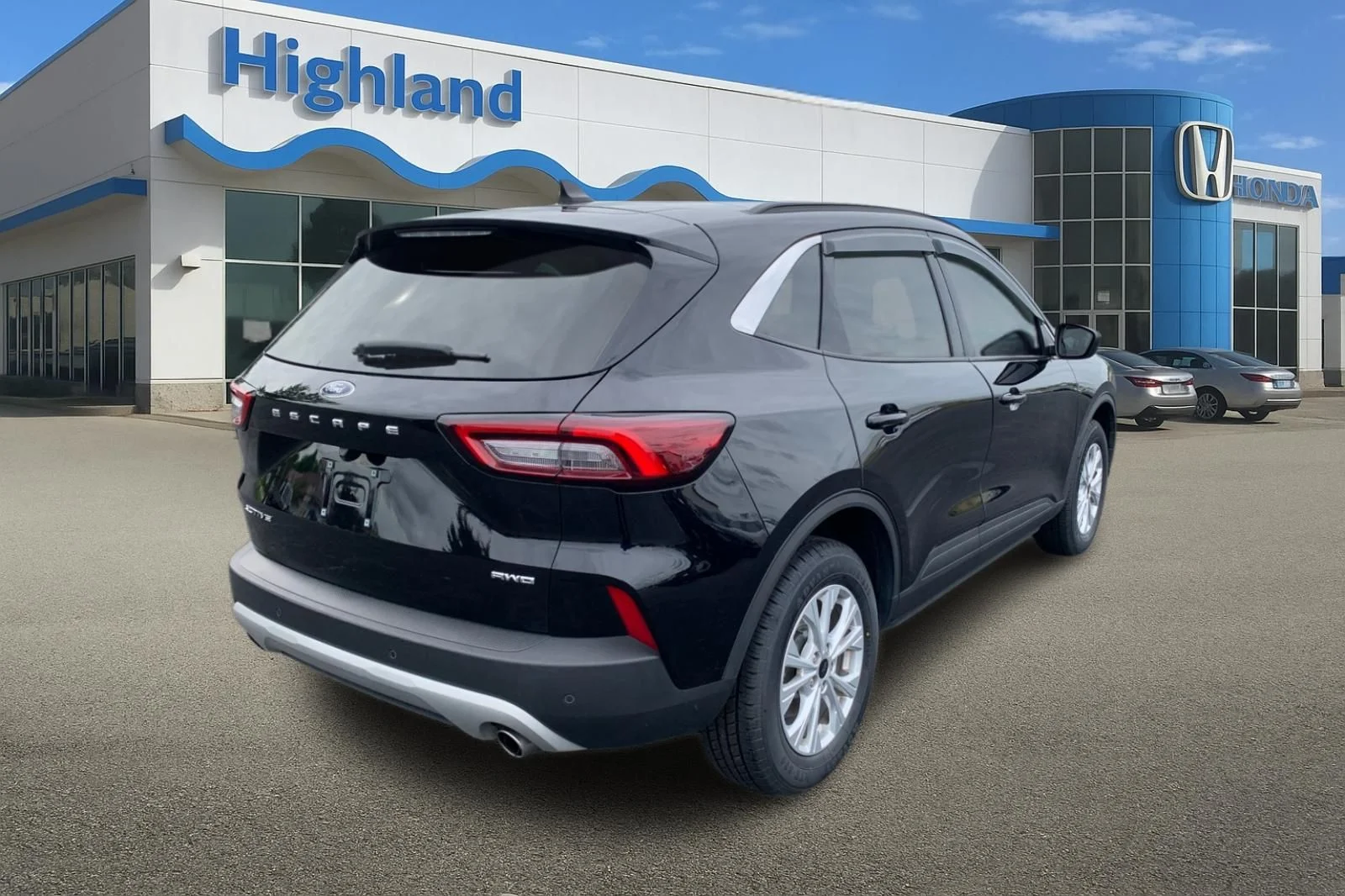 Used 2024 Black Ford Active image 5