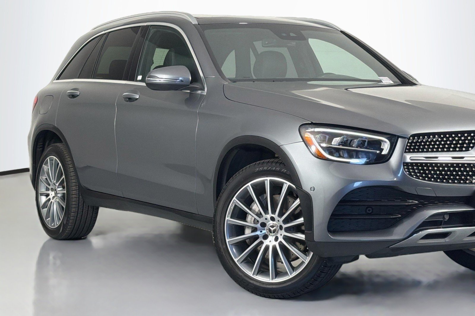 Used 2022 Selenite Grey Metallic Mercedes-Benz GLC 300 image 13