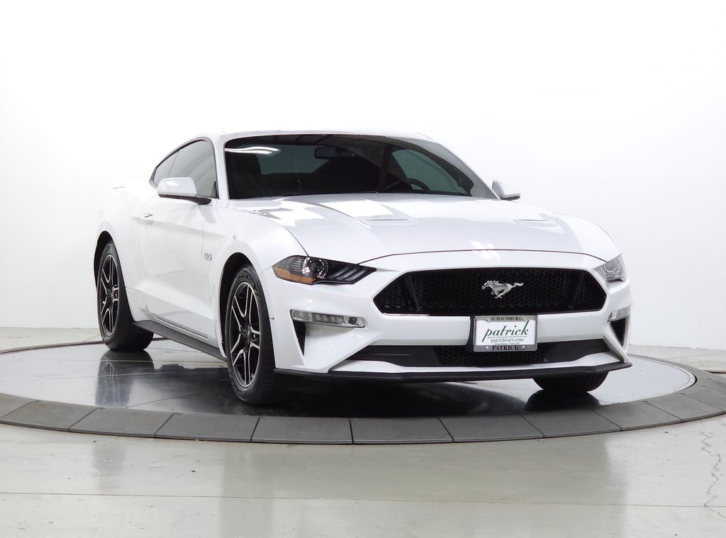 Used 2019 Oxford White Ford GT image 1
