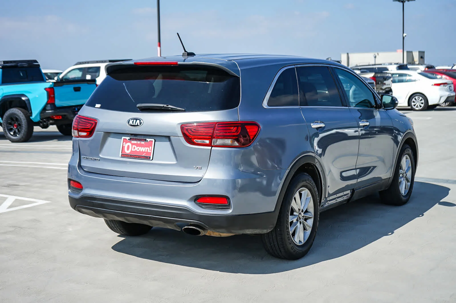 Used 2020 Everlasting Silver Kia LX V6 image 8