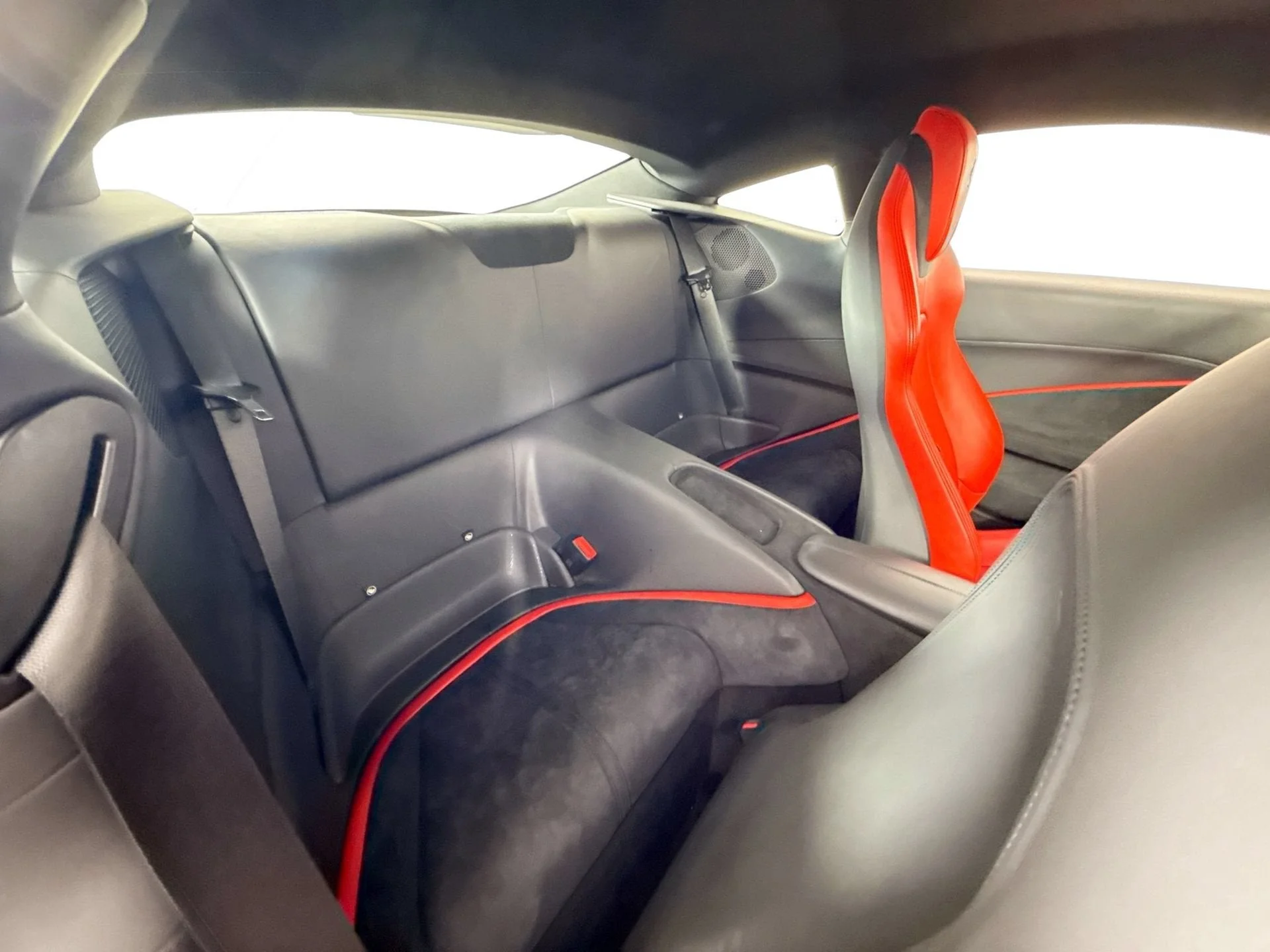 Certified Used 2022 Nero Daytona Ferrari Base image 22