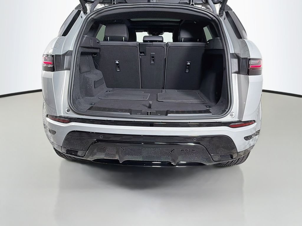 Used 2026 Silver Land Rover Dynamic image 27