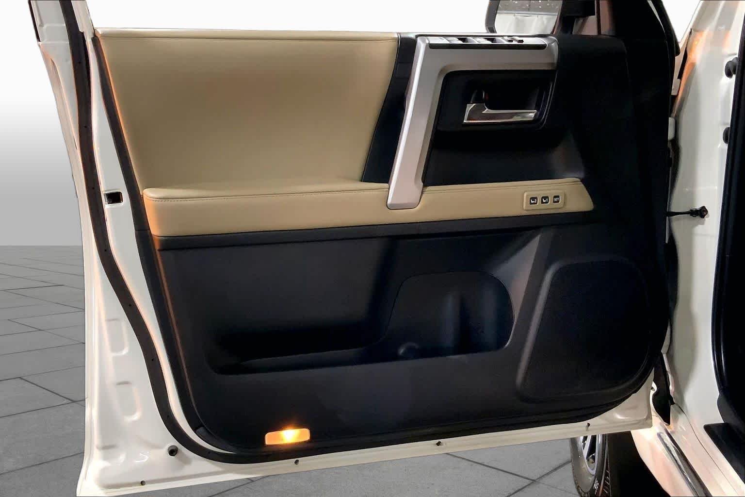 Used 2022 Blizzard Pearl Toyota Limited image 22