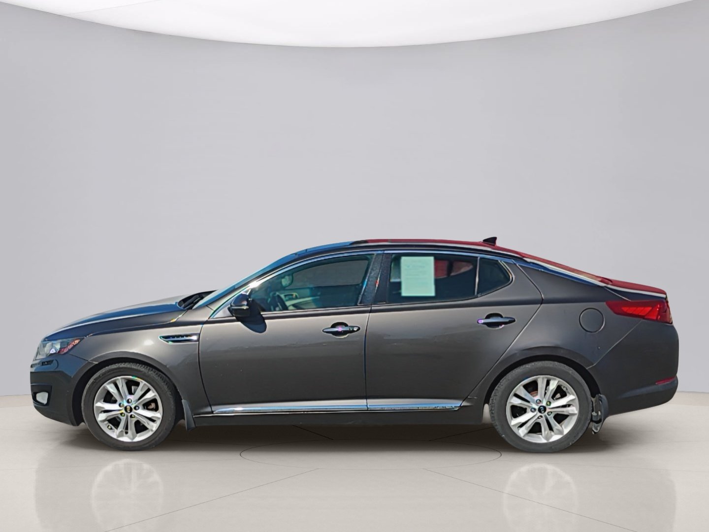 Used 2011 Gray Kia EX image 2