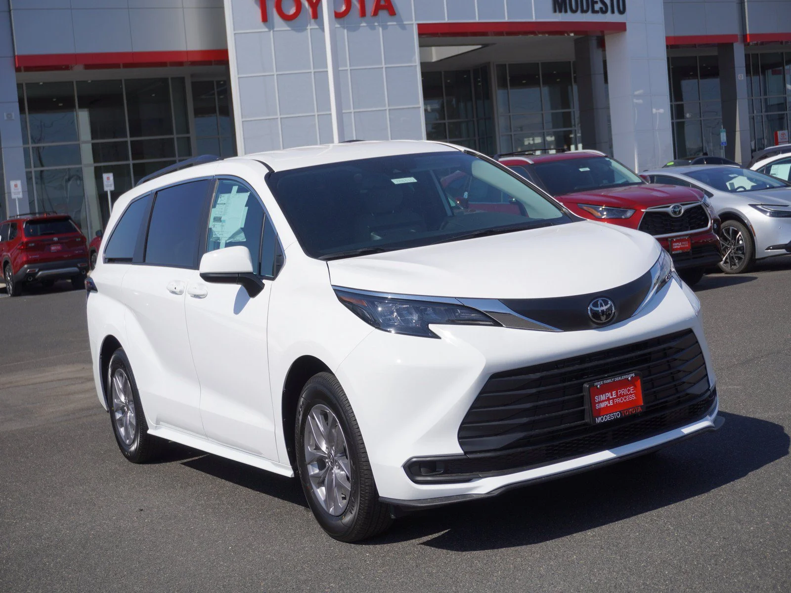2026 Toyota Sienna LE