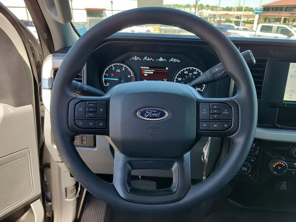 New 2026 Avalanche Ford F-250® XLT image 19