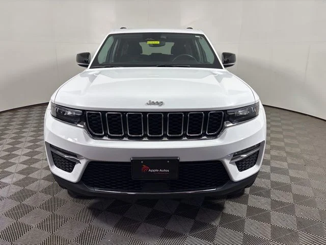 Used 2023 Jeep Grand Cherokee Limited with VIN 1C4RJHBG1P8910491 for sale in Shakopee, Minnesota