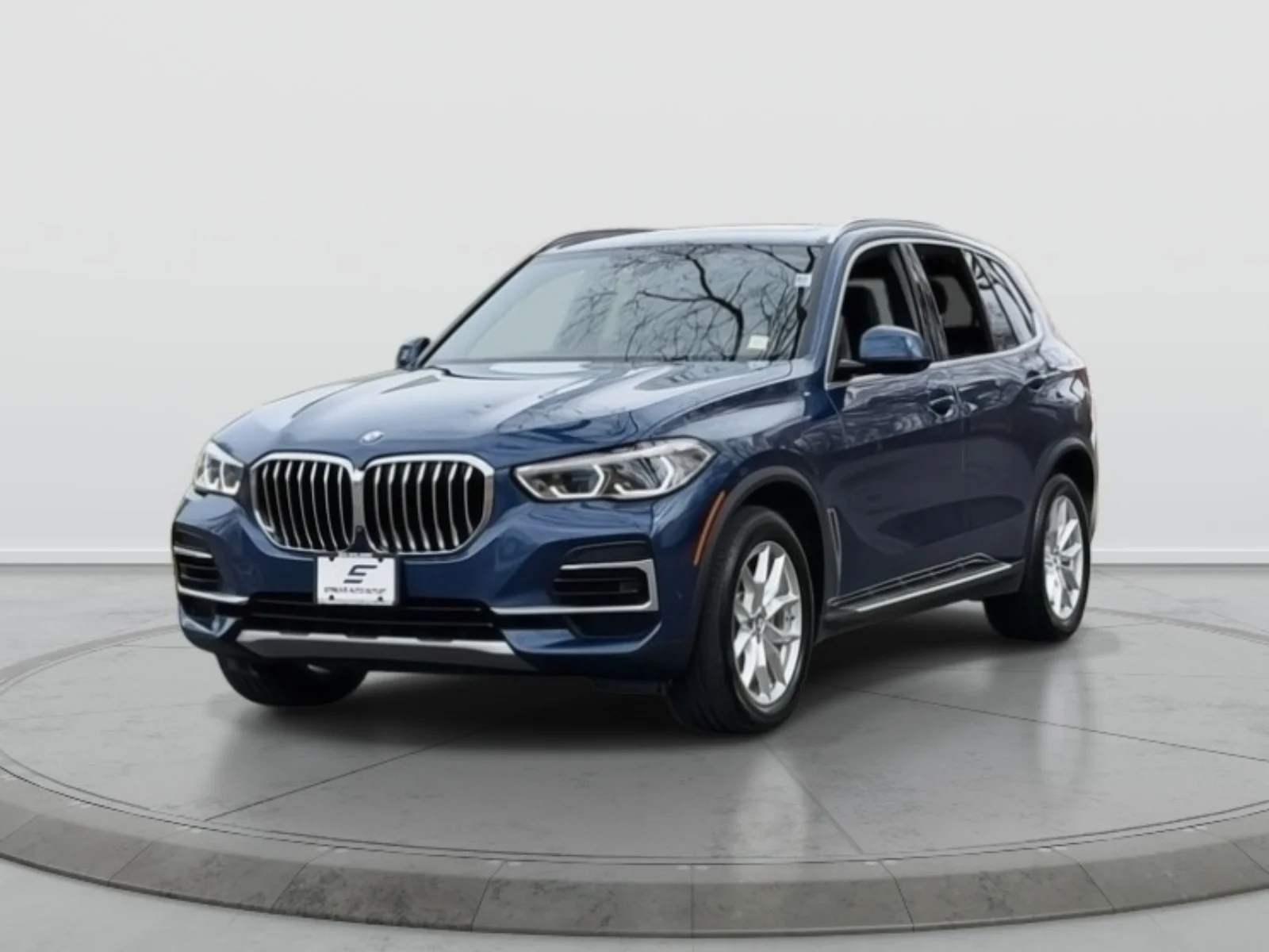 Used 2023 Blue BMW xDrive40i image 3