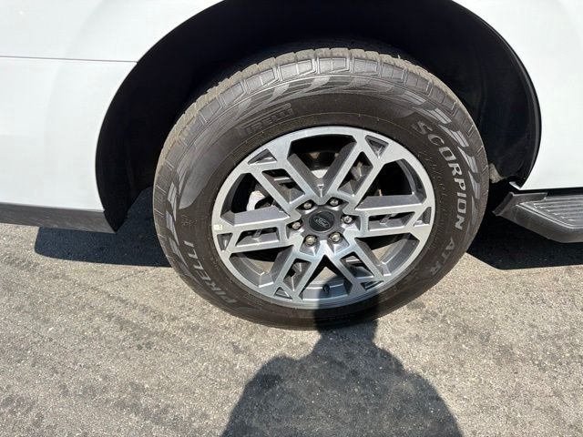 Used 2025 White Ford Active image 15
