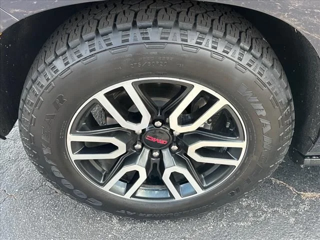 Used 2023 Blue GMC AT4 image 39
