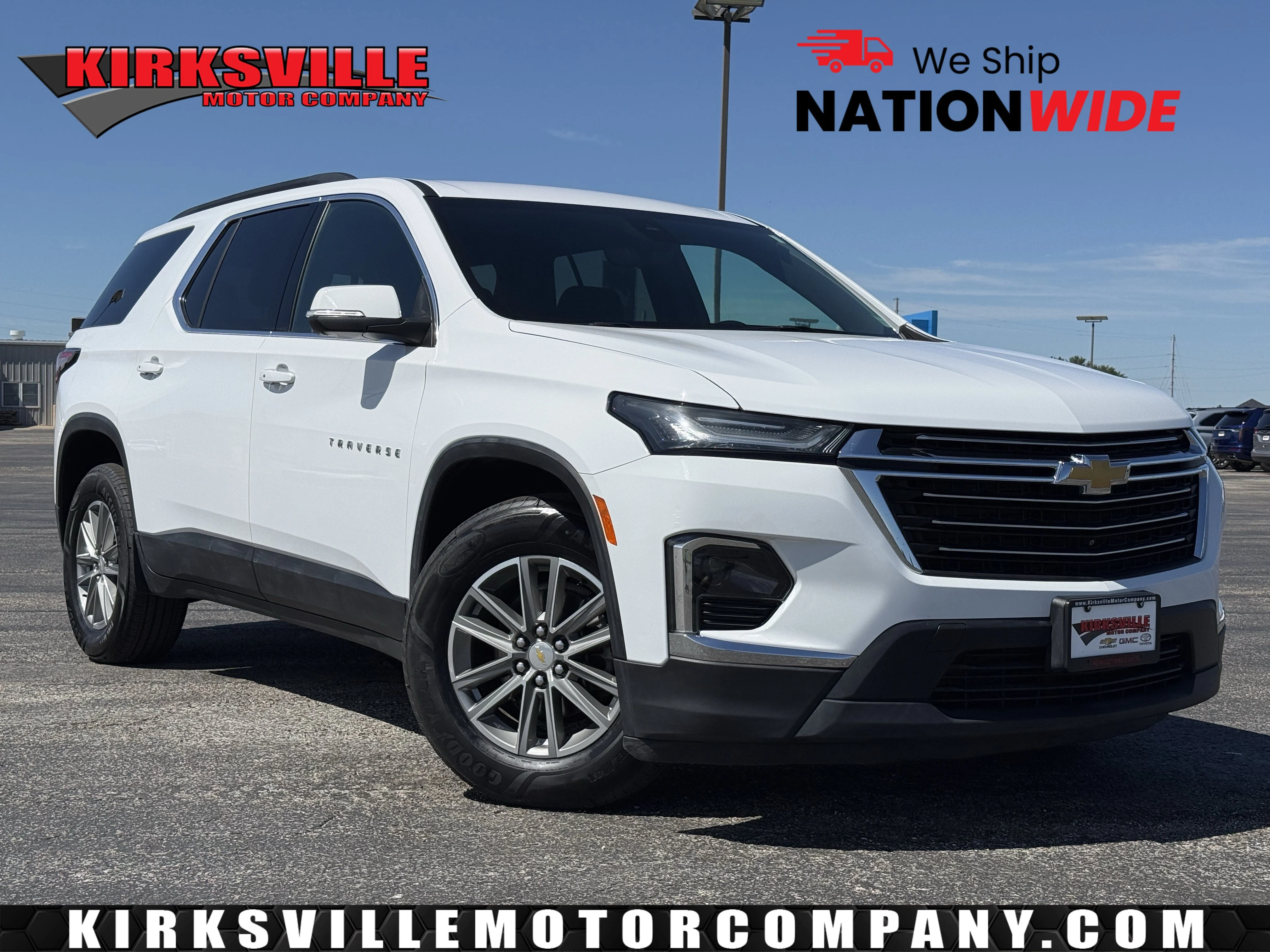 Used 2023 Summit White Chevrolet LT Cloth image 1