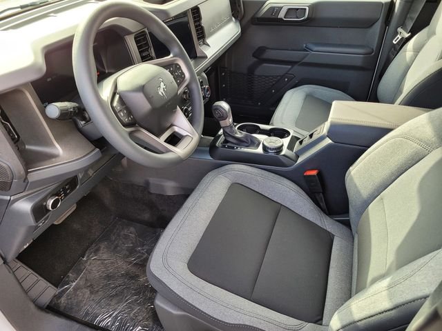 New 2025 Oxford White Ford Base image 61
