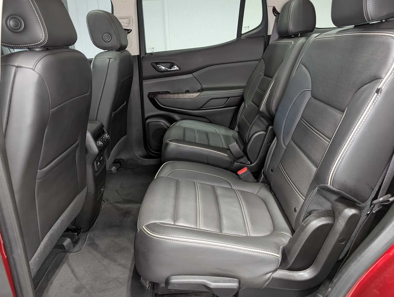 Used 2023 Volcanic Red Tintcoat GMC Denali image 22
