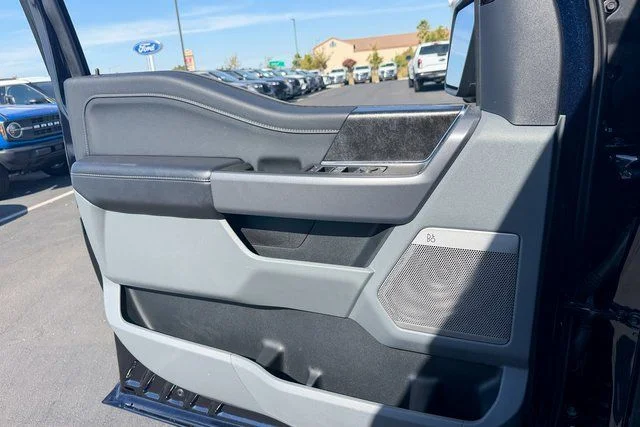 Used 2025 Blue Ford Flash image 15