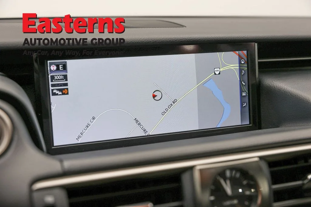 Used 2019 Silver Lexus 300 image 20