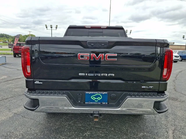Used 2023 Black GMC SLT image 5