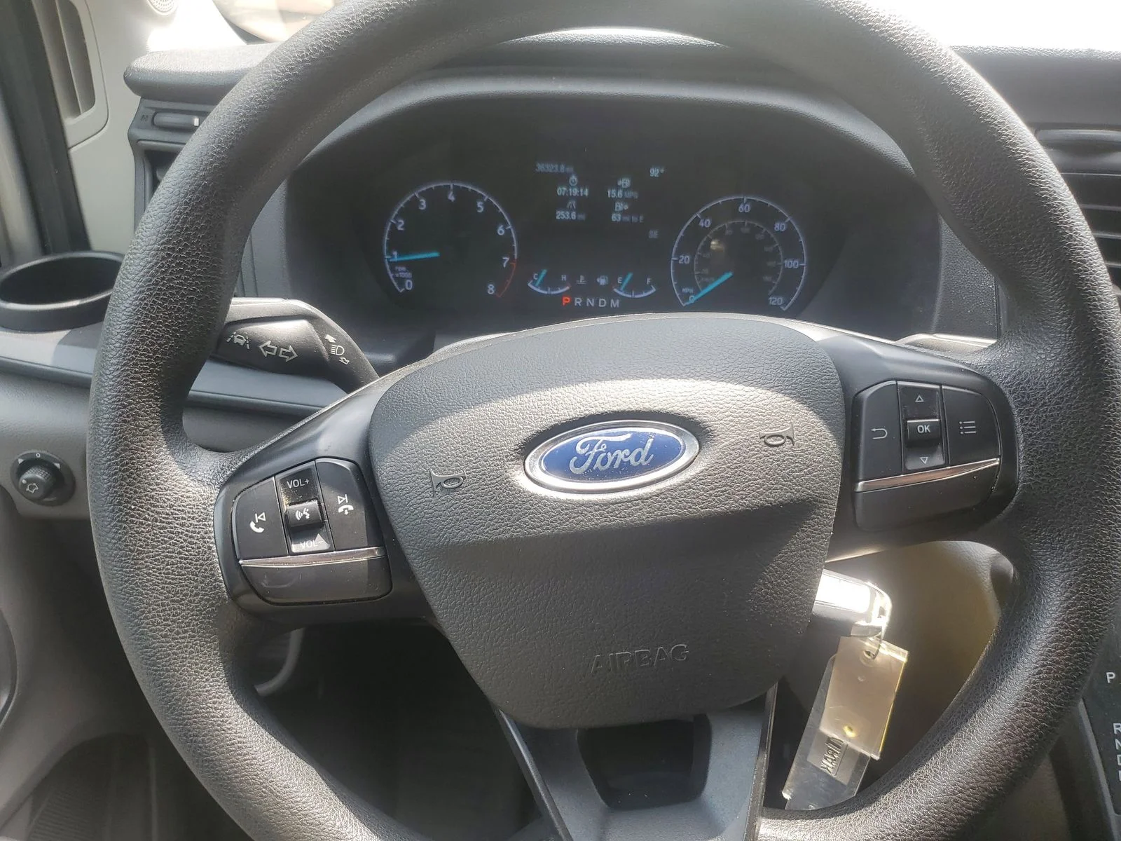 2020 Ford Transit Passenger Van XL - Photo 10