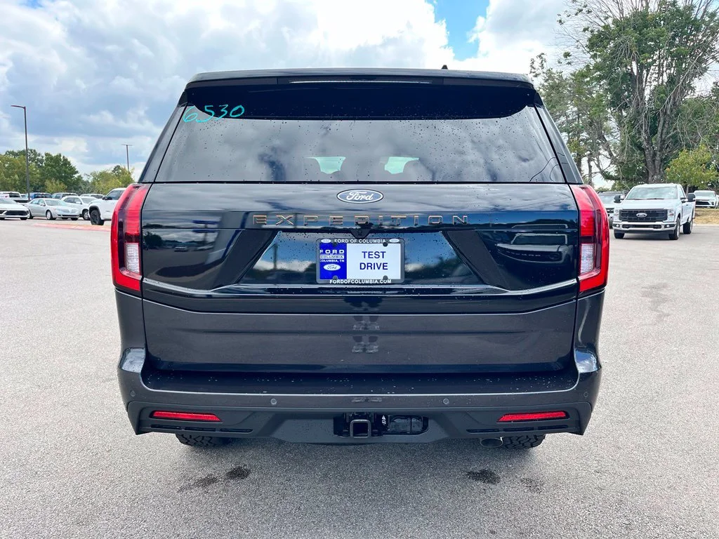 New 2027 Gray Ford Tremor image 5