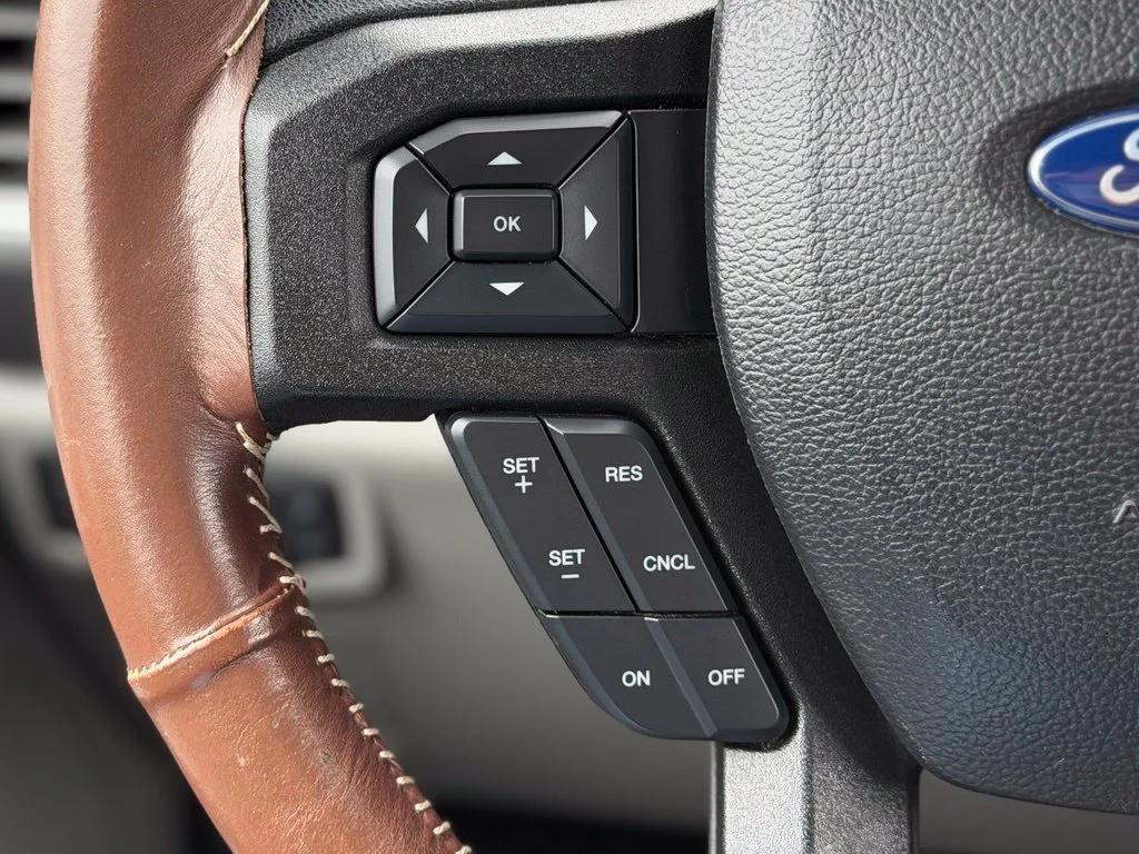 Used 2019 Gray Ford XLT image 6
