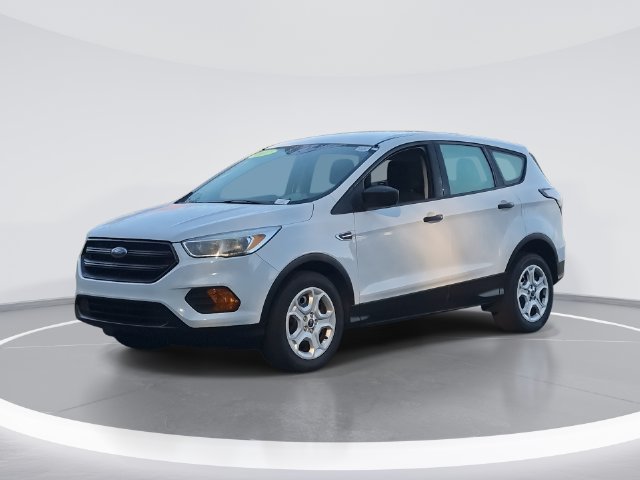 Used 2017 White Ford S image 1