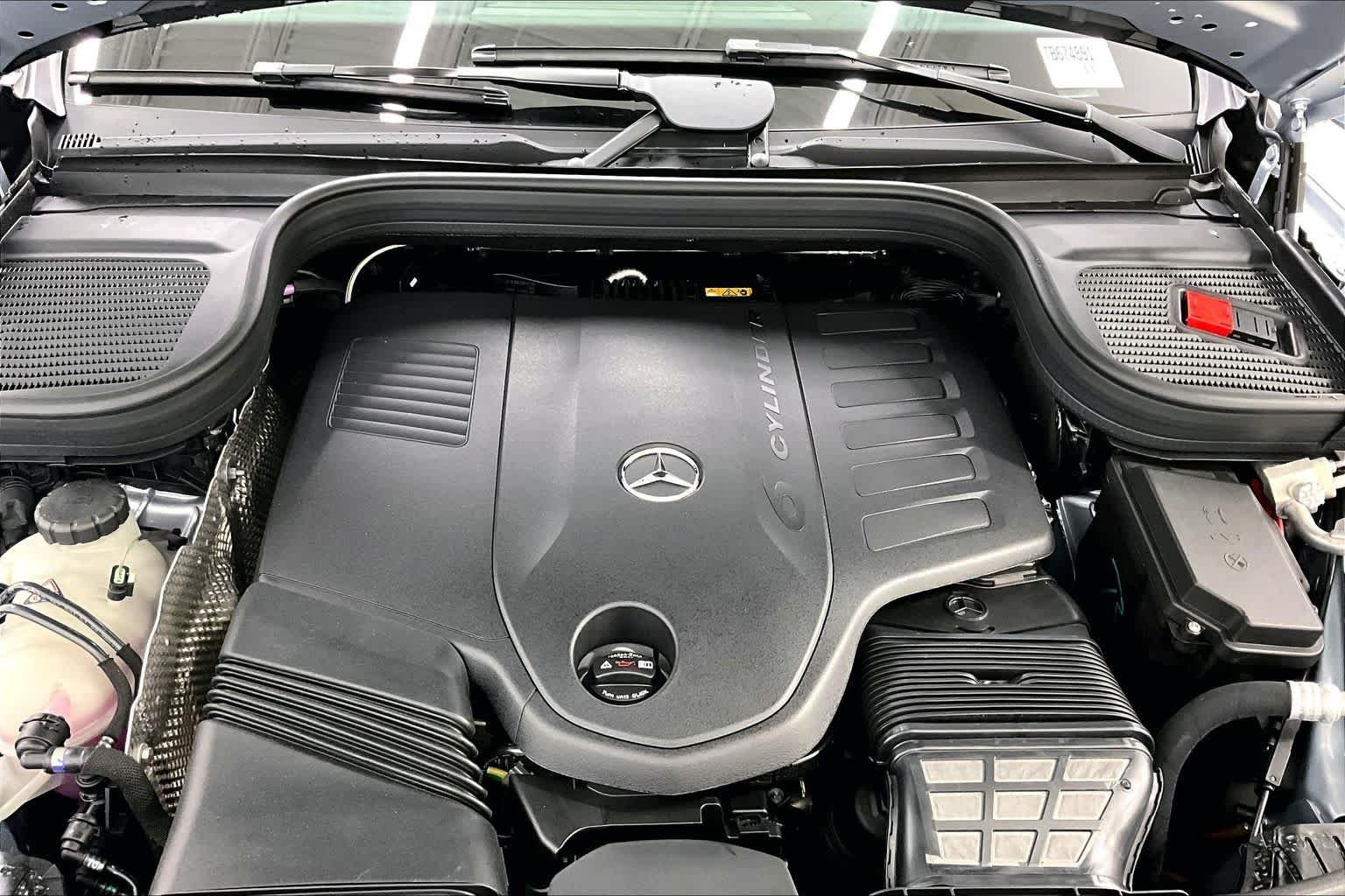 New 2026 Cirrus Silver Metallic Mercedes-Benz GLE 450 image 16