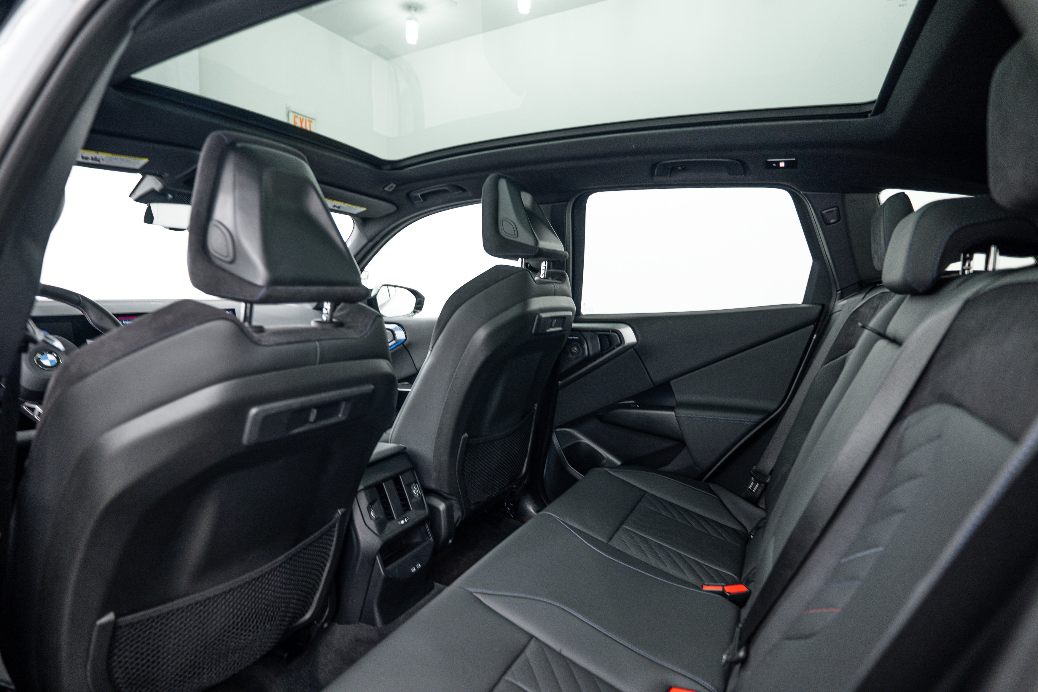 Used 2025 Brooklyn Grey Metallic BMW M50 xDrive image 18