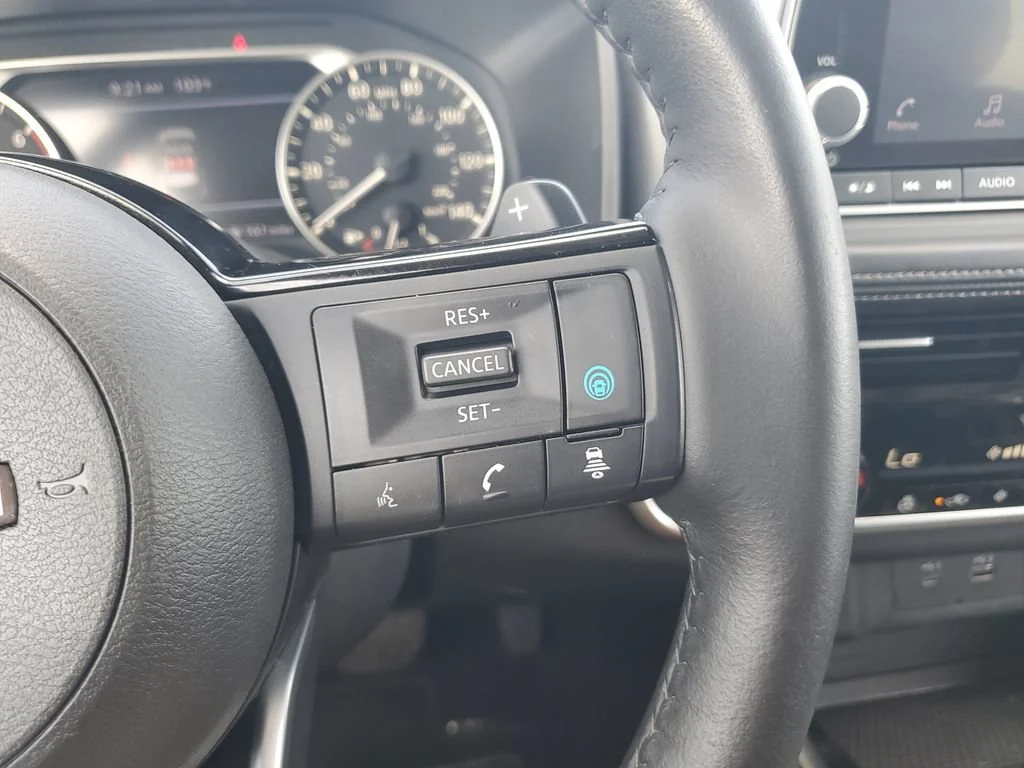 Used 2023 Black Nissan SL FWD image 21