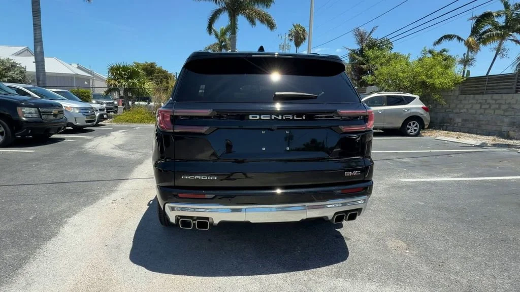 Used 2025 Ebony Twilight Metallic GMC Denali image 7