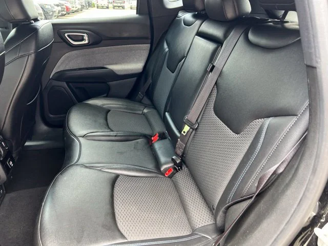 Used 2024 Black Jeep Latitude image 30