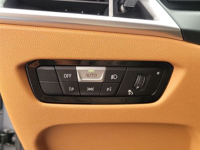 New 2026 Gray BMW 330i xDrive image 30