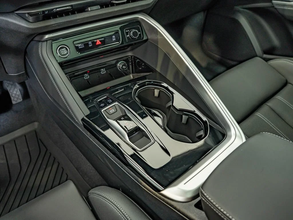 New 2026 Daytona Gray Metallic Audi 2.0T Premium Plus image 26
