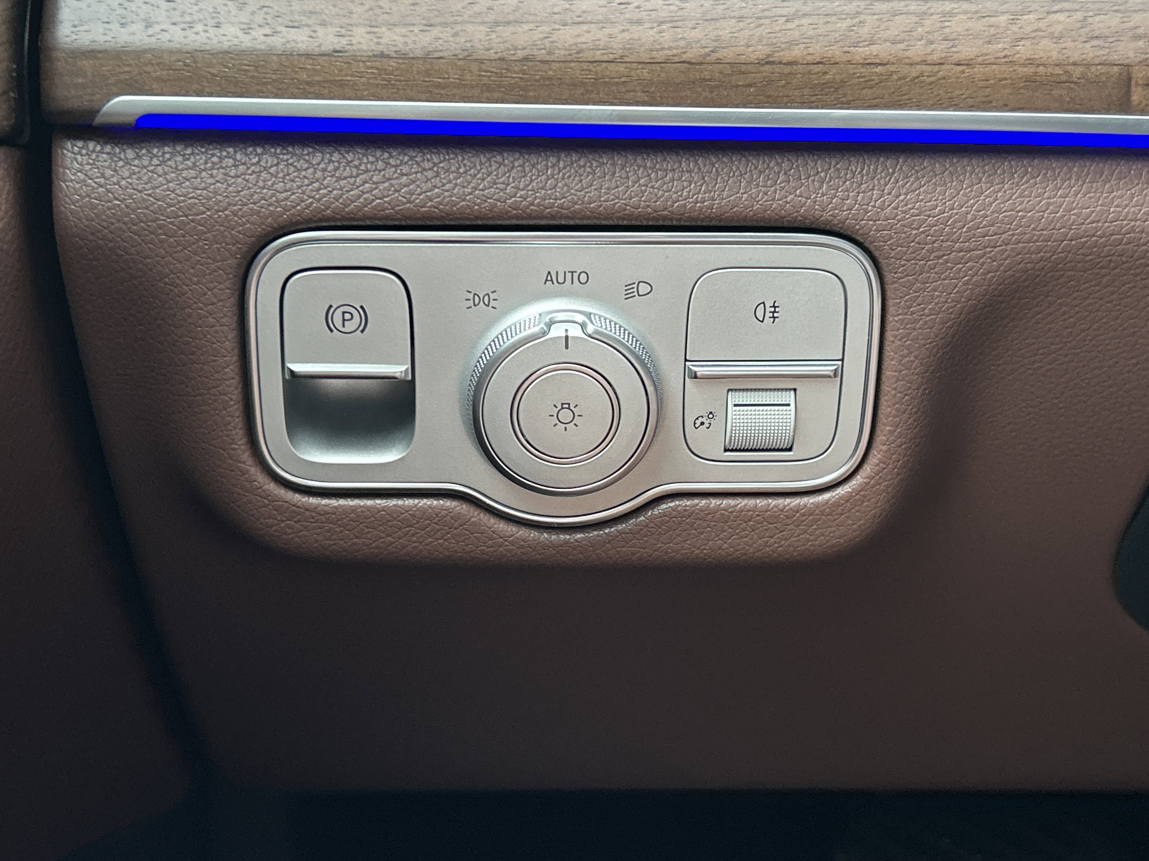 New 2026 Selenite Grey Metallic Mercedes-Benz GLE 350 4MATIC® SUV image 21