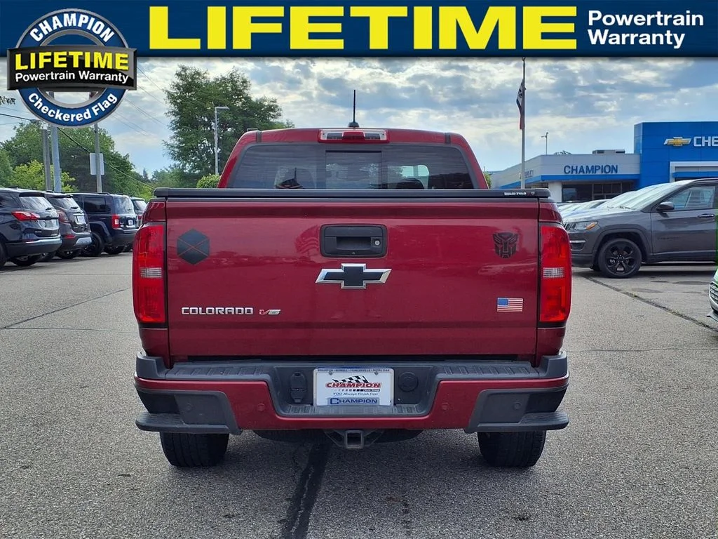 Used 2019 Red Chevrolet Z71 image 6