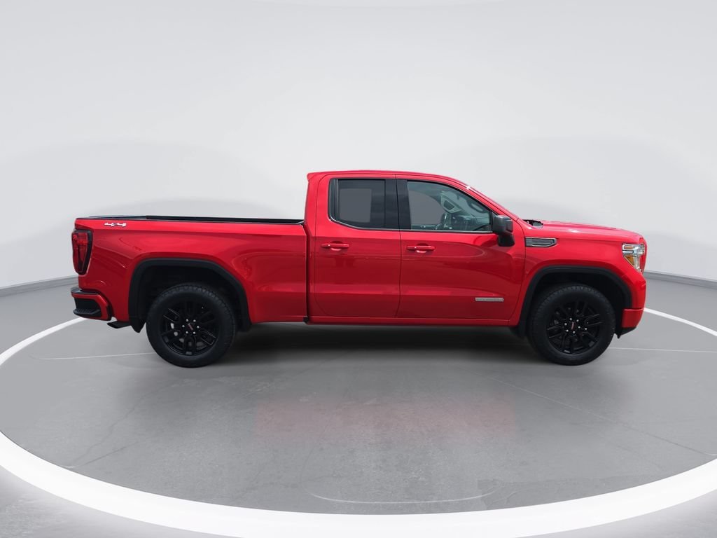 Certified Used 2020 CARDINAL RED GMC Elevation image 2