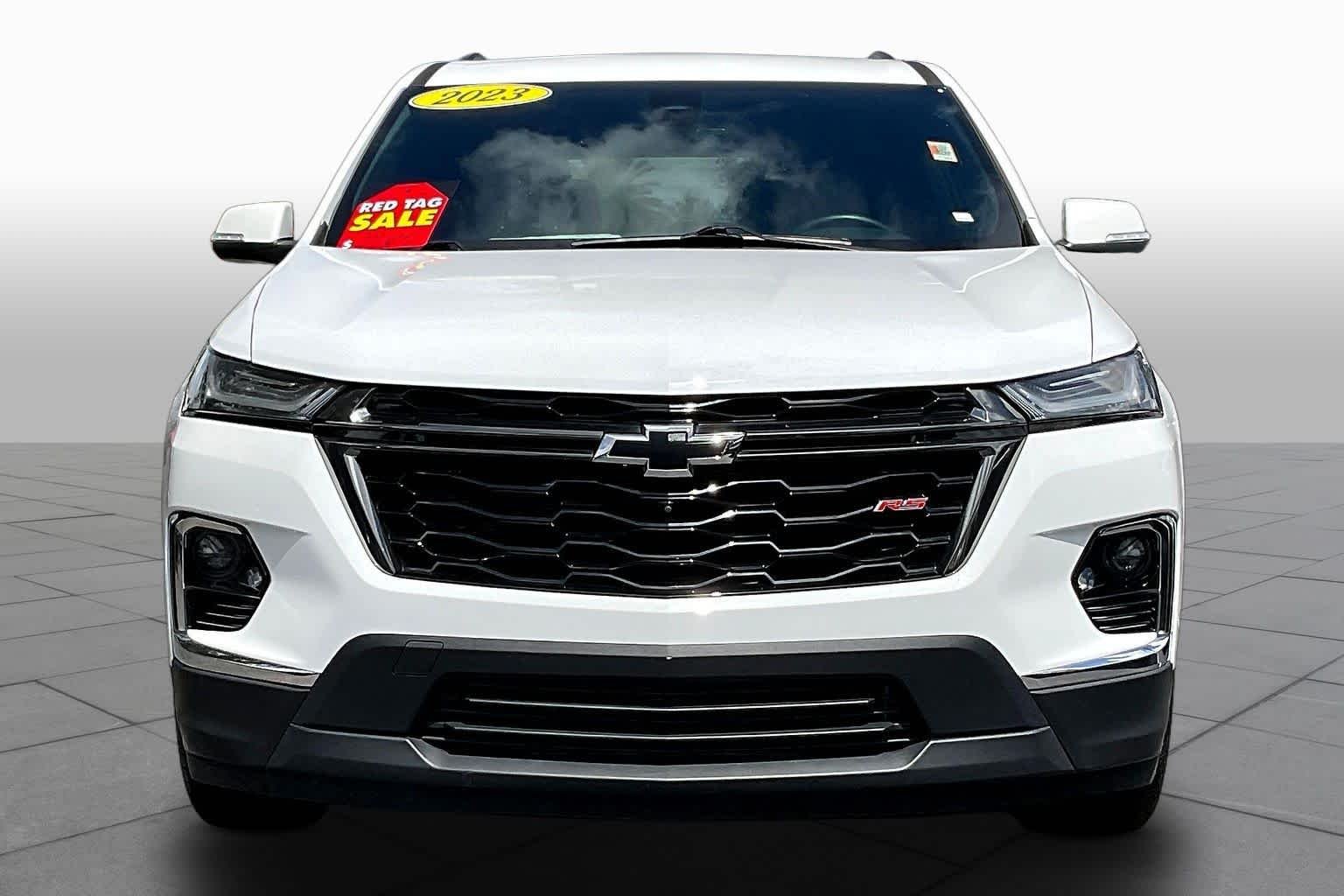 Used 2023 Summit White Chevrolet RS image 4
