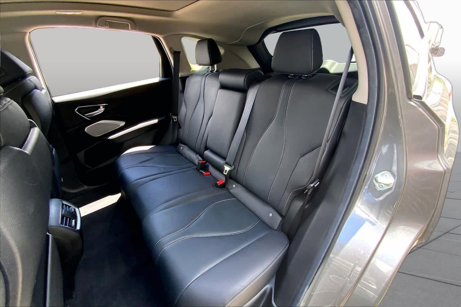 Used 2023 Liquid Carbon Metallic Acura w/Technology Package image 20