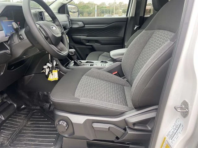 New 2025 Oxford White Ford XL image 10