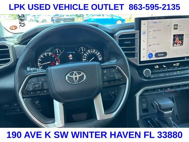 Used 2024  Toyota SR5 image 17